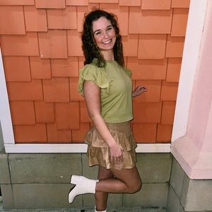 Meet your Posher, Macy